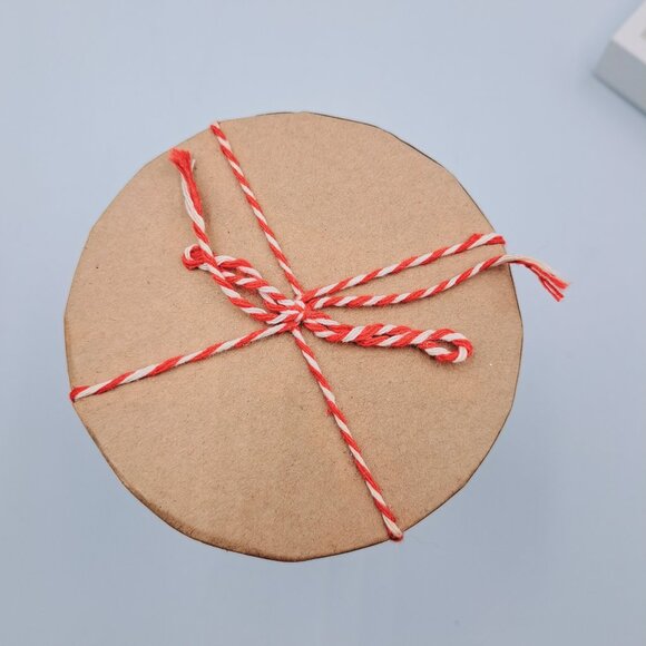 Holiday Glitter Giftbox & Christmas Sparkly Dear Santa Sign - Picture 6 of 10